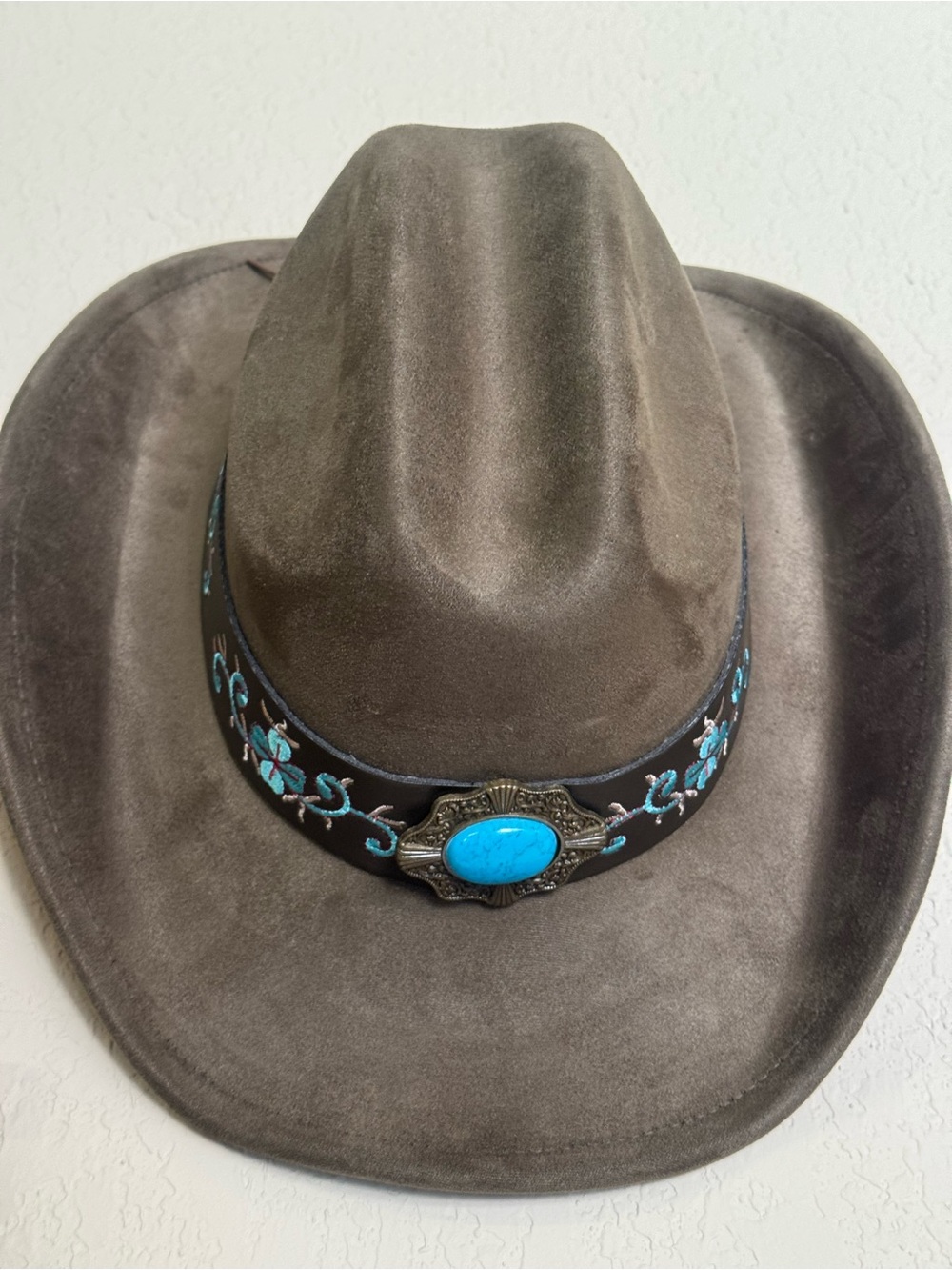 Women's Brown Felt Western Hat with Turquoise Concho